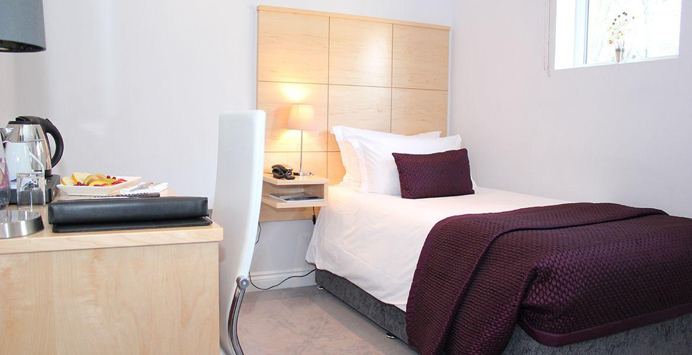 Bedroom 2, Accommodation at Salomons Estate, Kent