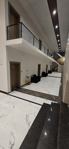 Reception hall, The Golden Palm, Chhatarpur