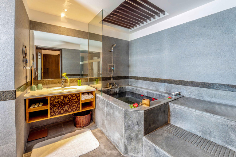 Bathroom 5, Riyuegu Hotsprings Resort, Xiamen
