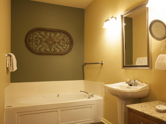 Bathroom 4, Branson at the Meadows Resort by ResortShare, Taney