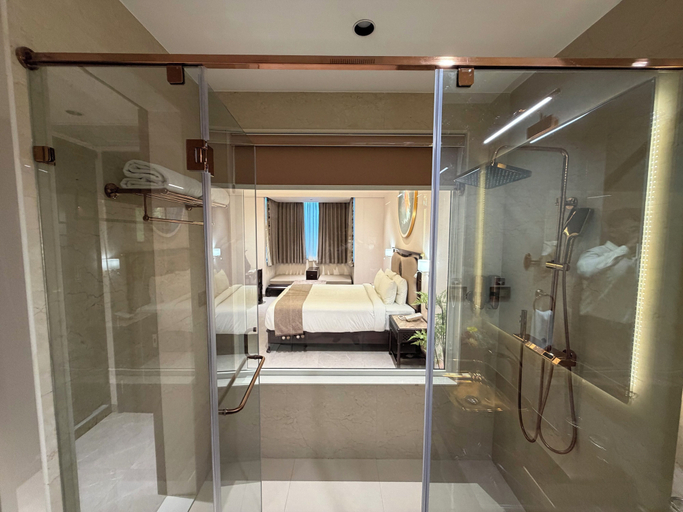 Bathroom 2, De Lush Pune, Pune