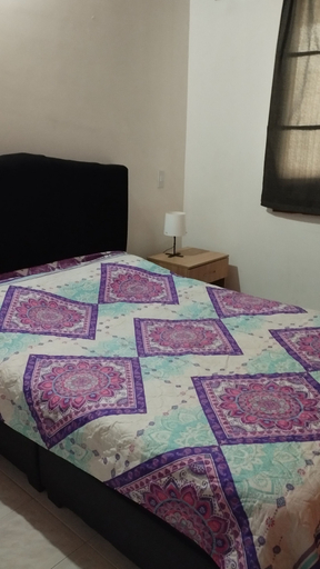 Room 5, Hotel Mamma Mia, Duitama