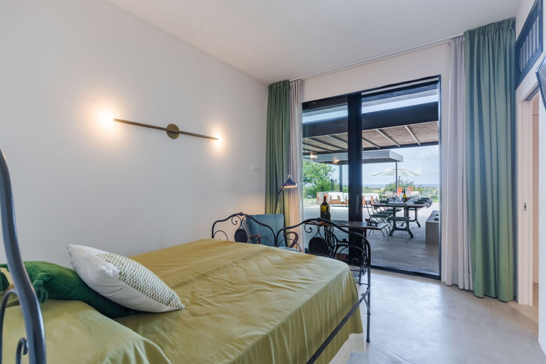 Bedroom 2, Casa Jems, Syracuse