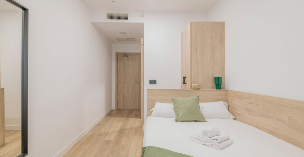Room 5, Micampus Foronda 7, Madrid