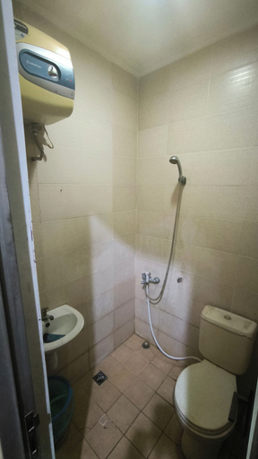 Bathroom 3, Hotel Simpang Lima Semarang, Semarang