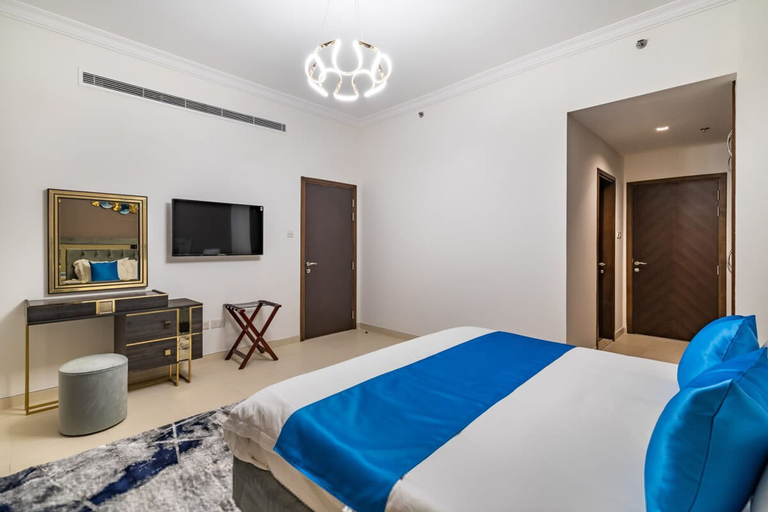 Room 4, Luxury 3BR Sarai Apt Sea View, Dubai