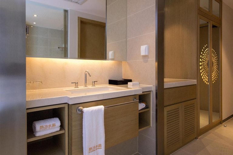 Bathroom 4, Crystal Orange Hotel Hangzhou Future Technology Ci, Hangzhou
