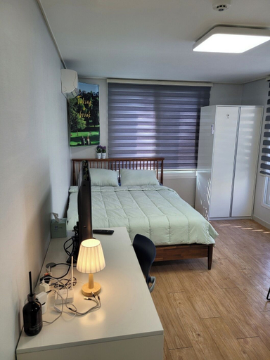 Living area 3, Incheon Airport ANN Guesthouse, Jung