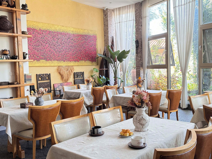 Coffee shop 2, Dali Sea Coconut Muxin Yeelen Villa, Dali Bai