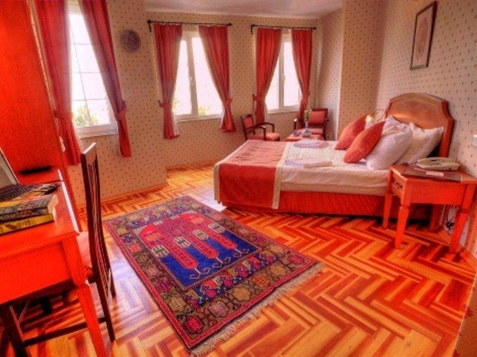 Bedroom 2, Erguvan Hotel, Fatih