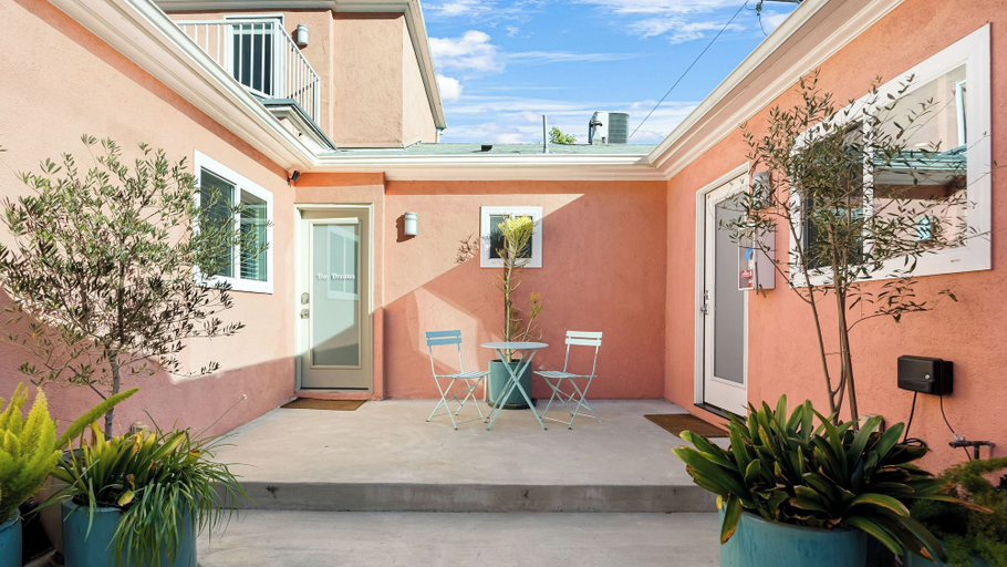 Exterior & Views 2, The Gower Street Bungalows by AvantStay, Los Angeles