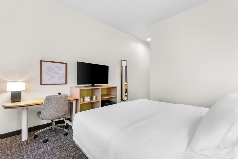 Bedroom 2, Spark by Hilton Dothan, Houston