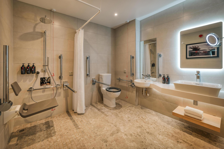 Bathroom 4, Radisson RED Galway