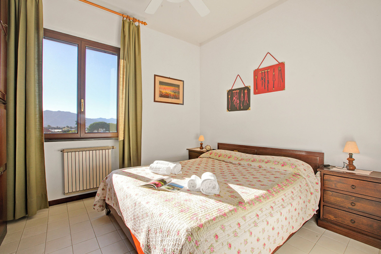 Room 4, Casa del Tramonto - With Private Parking, Savona