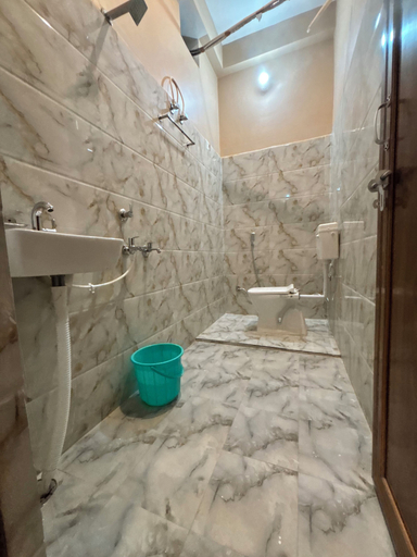 Bathroom 5, Hotel Sangam Village, Allahabad