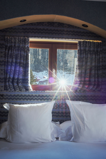 Bedroom 2, SOWELL COLLECTION Hôtel des Dromonts, Haute-Savoie
