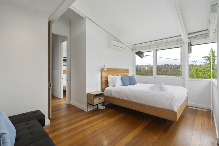 Bedroom 5, Light-Filled House Near Beaches and Cafés, Melbourne