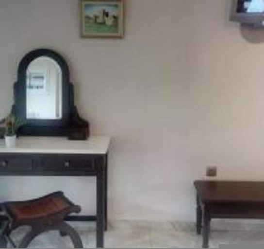 Room 2, Eolos Apartments With Private Parking, Ionian Islands