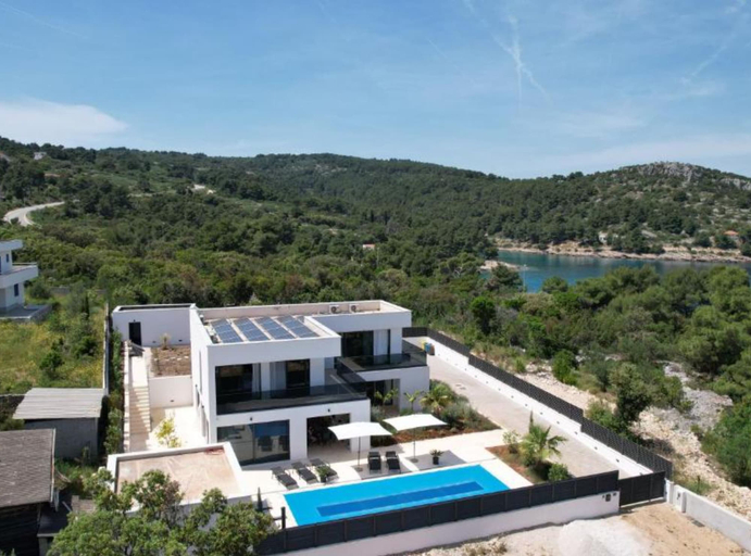 Exterior & Views 2, Sunset Villa Aves With Pool, Gym and Sauna, Šolta