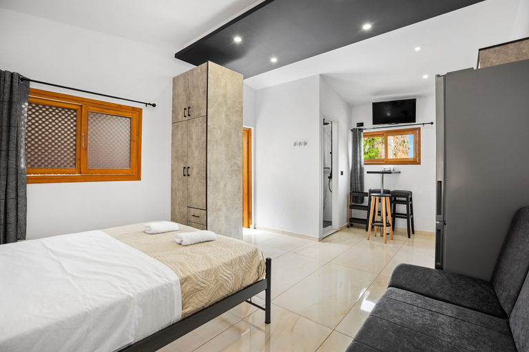Others 4, Serenity Maisonette -studio in the Heart of Chania, Crete