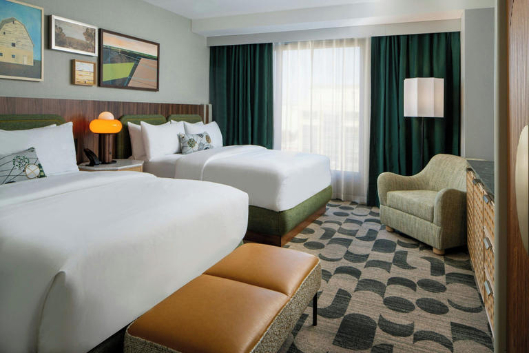 Bedroom 3, Trilogy Hotel Huntsville, Autograph Collection, Madison