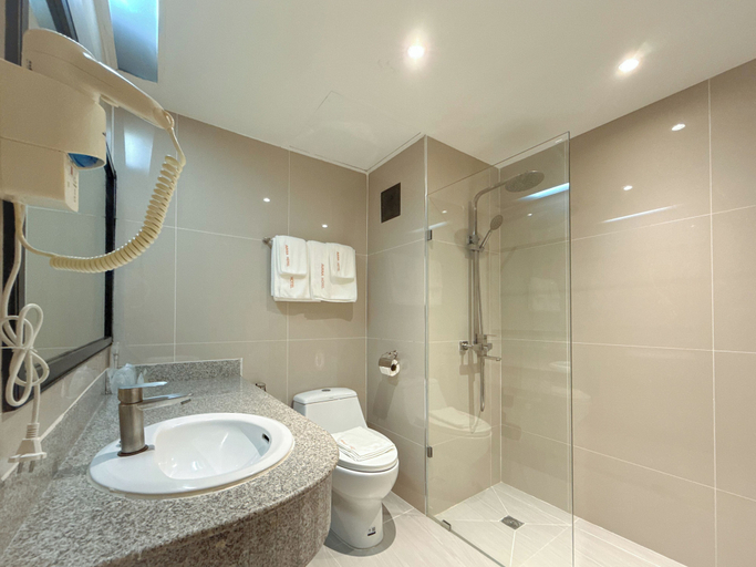 Bathroom 4, Avana Residence, Bang Na