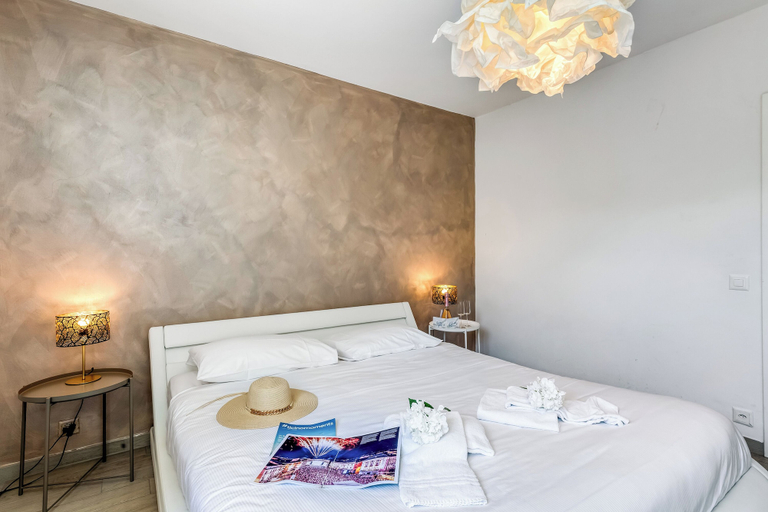 Room 2, Secret Of Lugano With Lake View, Lugano
