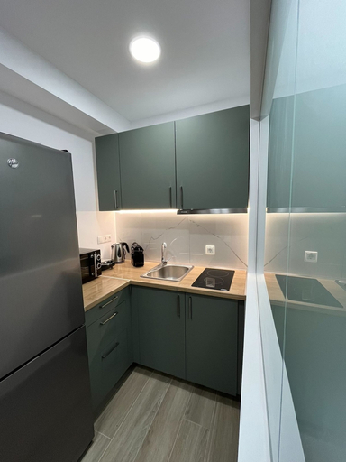 Room 5, Academys Modern Apartments by Athens Urban Retreat, Attica