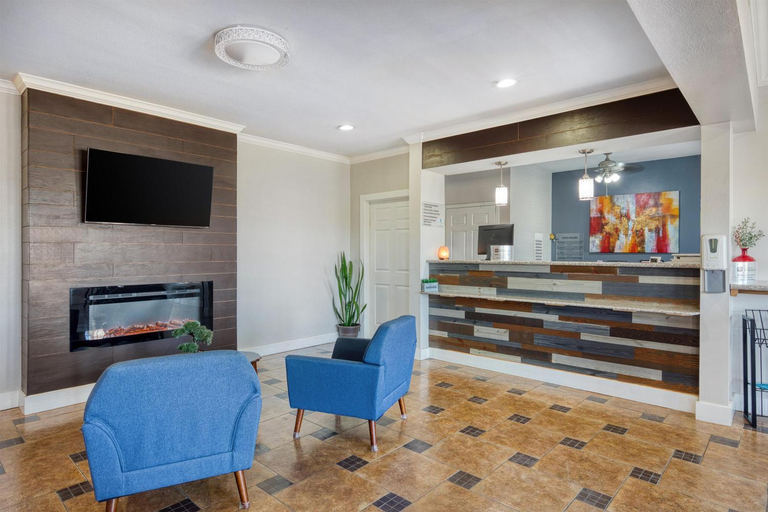 Public Area 3, SureStay Hotel by Best Western Terrell, Kaufman