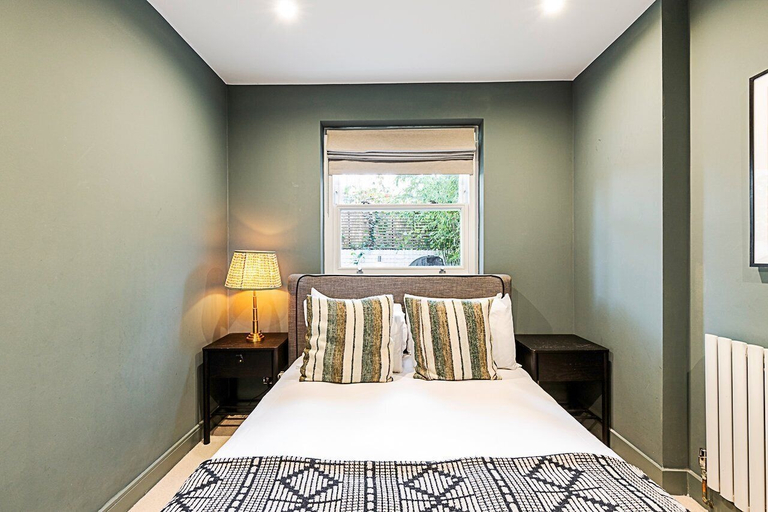 Bedroom 3, Stylish Shepherd's Bush Flat With Patio, London