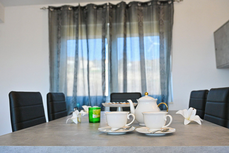 Dining room, Villa Donato, Potenza