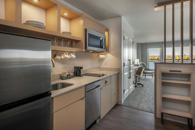 Private kitchen 4, Towneplace Suites By Marriott Great Falls, Cascade