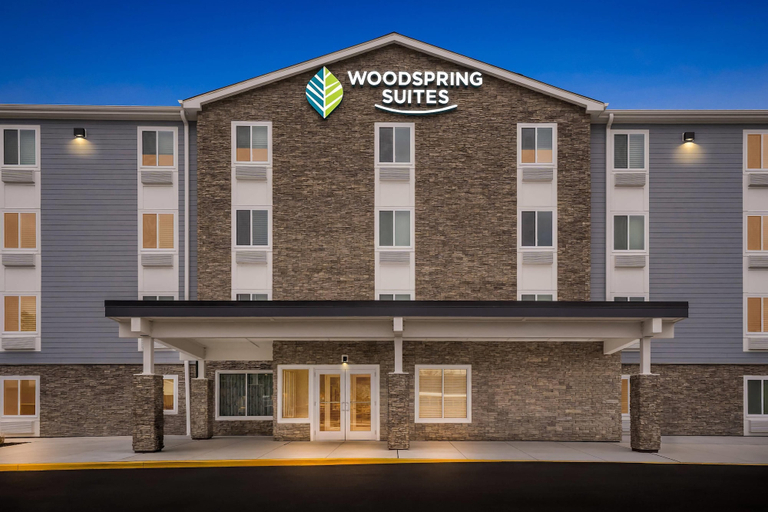 Primary image 1, Woodspring Suites Wilmington Riverfront, New Castle