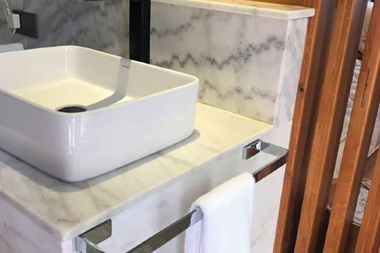 Bathroom 4, Ruiting Liuju Country House, Dali Bai