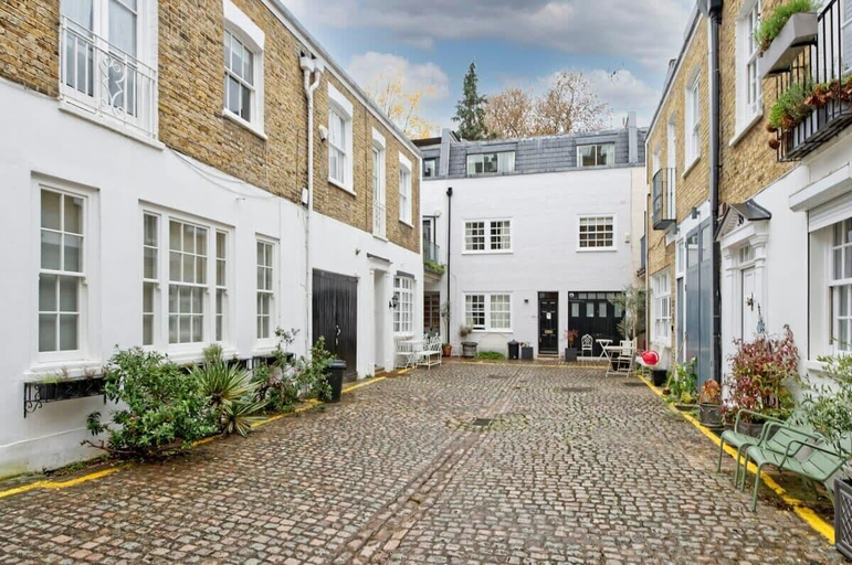 Exterior & Views, Gorgeous 4-bed House Near Museums & Hyde Park, London