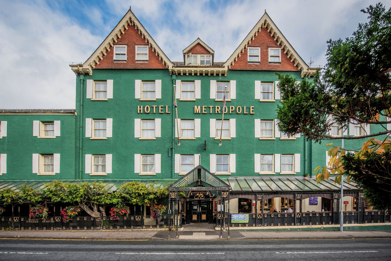 Exterior & Views 2, Metropole Hotel and Spa, Powys