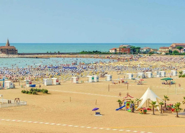 Others 5, Elegant Group Stay Near Caorle, Venezia