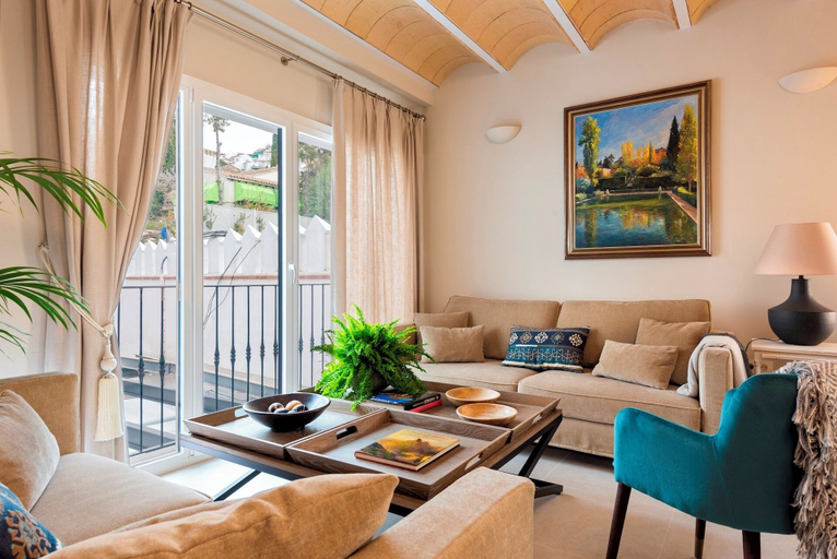 Room 5, Fantastic 3 Bd 3 Bth Apartm With Comunnal Terrace Carmen San Ignacio II, Granada