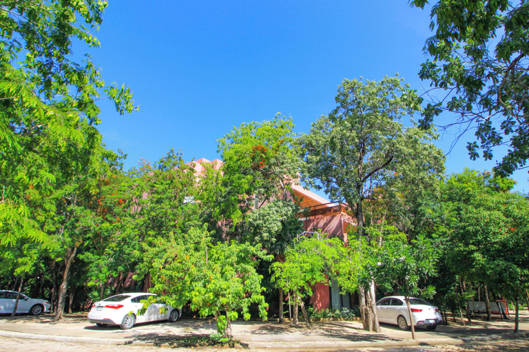 Front of property, Mi Querido Tulum Apt with Pool-View, Cozumel