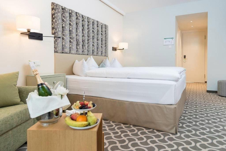 Bedroom 2, Hotel Rothof Bogenhausen, München