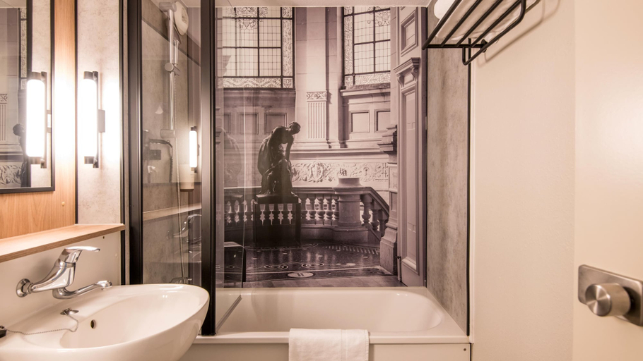 Bathroom 4, Campanile NATURE - Lille Lomme, Nord