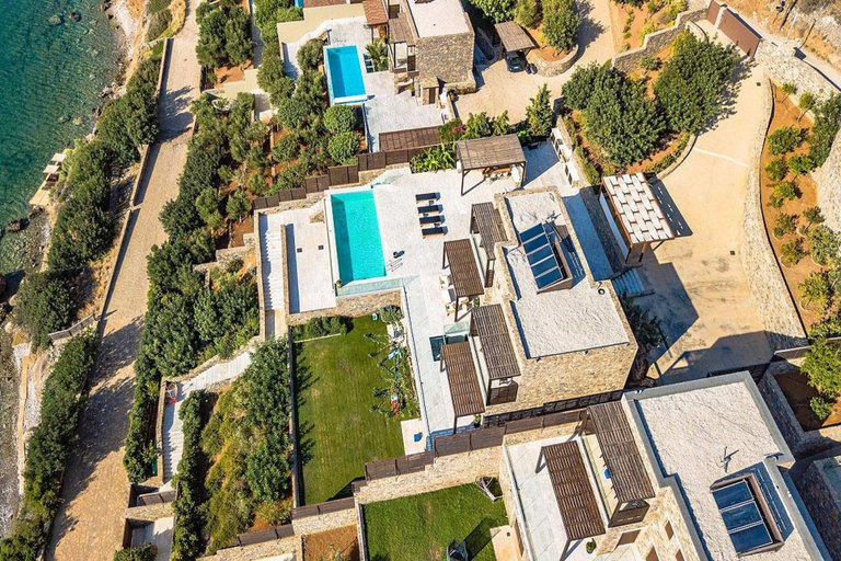 Room 4, Beach Access 5 Bedroom Villa, Crete