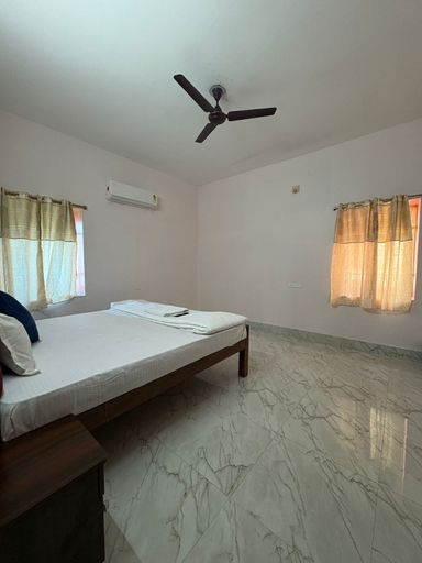 Room 2, Sam Premium, Khordha