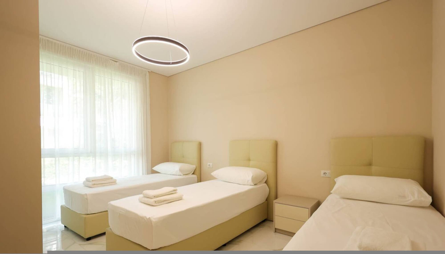 Room 5, Sanpietro Vacation Apartment 022, Durrësit