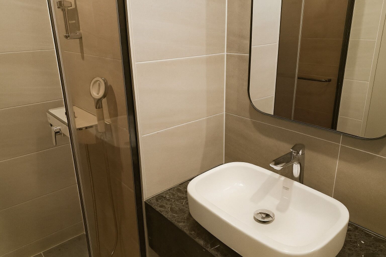 Bathroom 3, Magnum Nampo Hotel