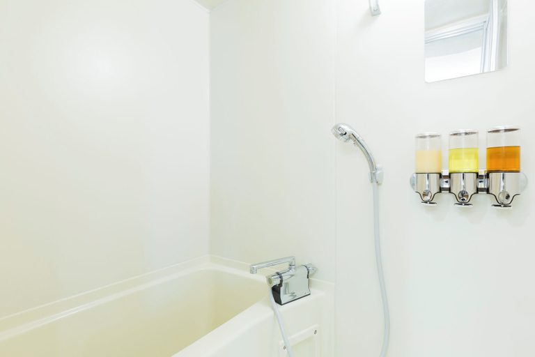 Bathroom, Kago by Tokyo Shukuba Hotel, Shinagawa