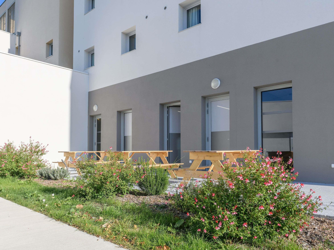 Exterior & Views 2, Ibis Budget La Rochelle Puilboreau, Charente-Maritime