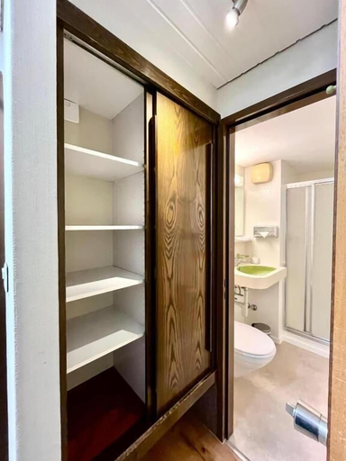 Bathroom 3, Seilers Hotel, Liestal