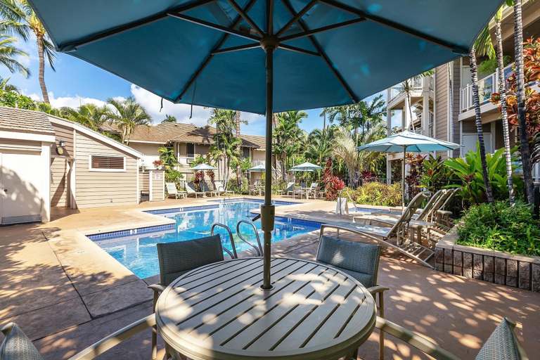 Pool 5, Grand Champions 55, Beautifully Renovated Single Level, Ocean Views, Split AC, Maui