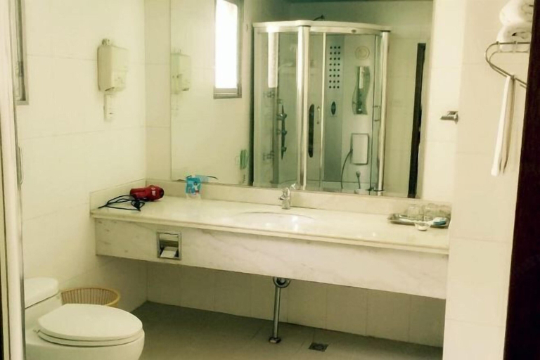 Bathroom 3, Xinghui Hotel, Lishui